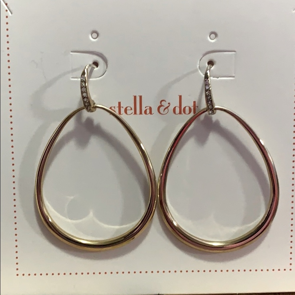 Stella & Dot Gold Goddess Teardrop Earrings